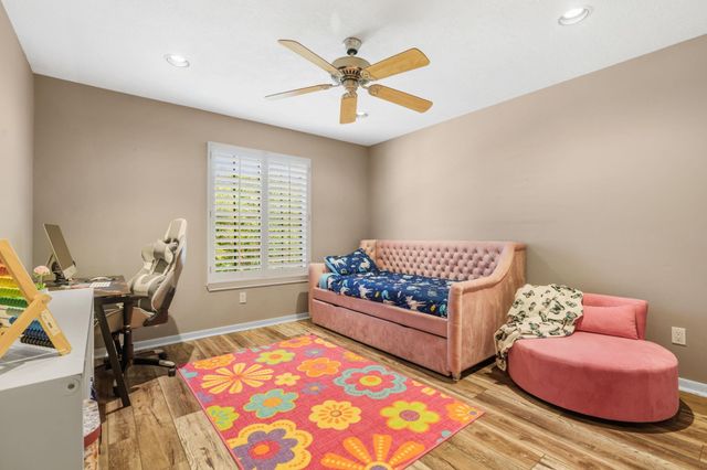 34 Smokestone Drive, The Woodlands, TX 77381