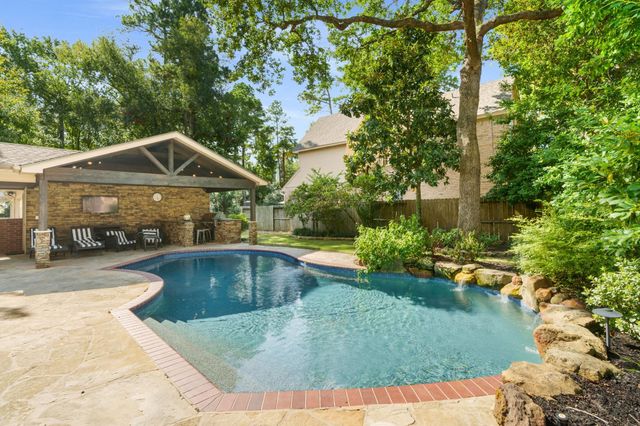 34 Smokestone Drive, The Woodlands, TX 77381
