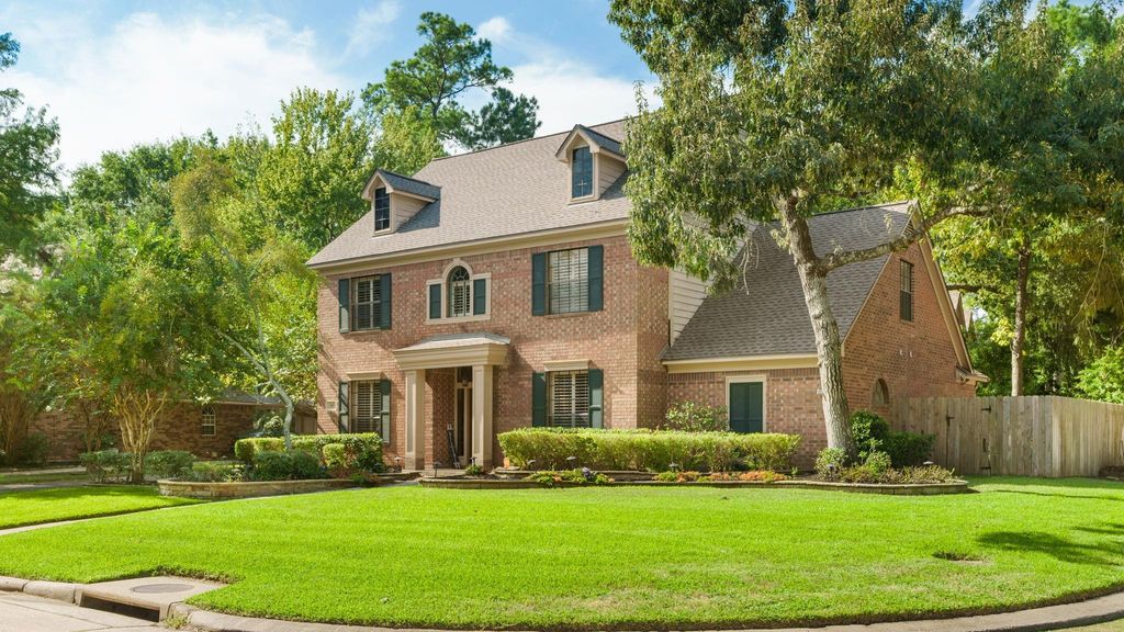 34 Smokestone Drive, The Woodlands, TX 77381