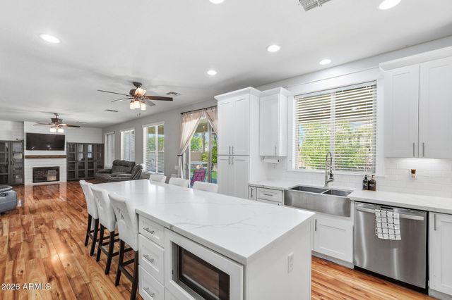 10844 E REESE Avenue, Mesa, AZ 85212