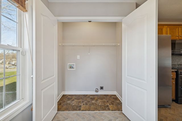 405 Zurich Ct, Clarksville, TN 37040