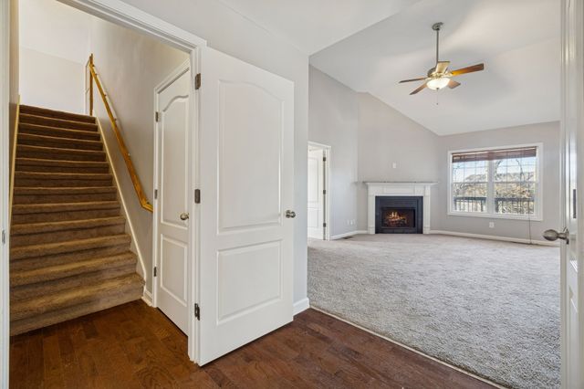 405 Zurich Ct, Clarksville, TN 37040