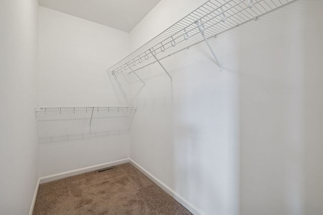 405 Zurich Ct, Clarksville, TN 37040