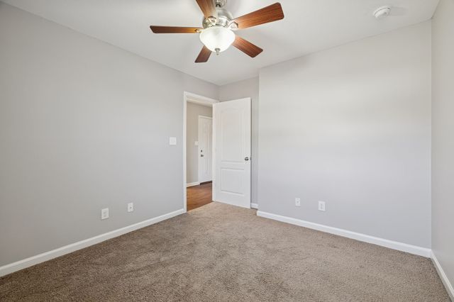 405 Zurich Ct, Clarksville, TN 37040