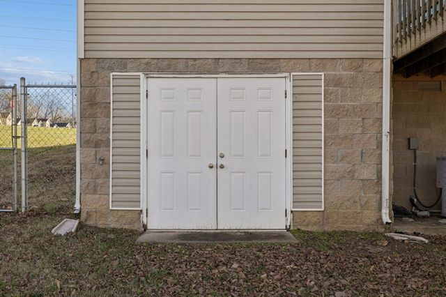 405 Zurich Ct, Clarksville, TN 37040