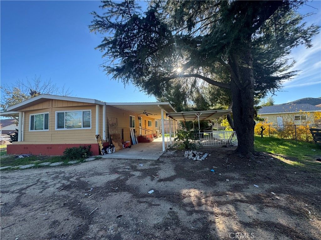 33065 Penrose St, Wildomar, CA 92595 — photo 2