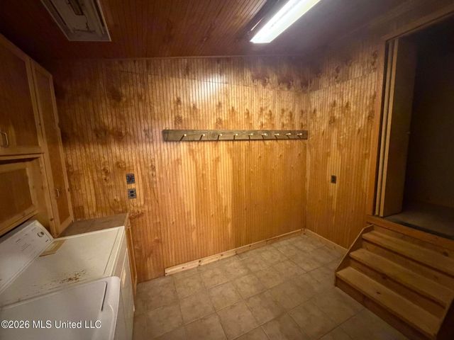 5217 Potts Camp Road, Potts Camp, MS 38659