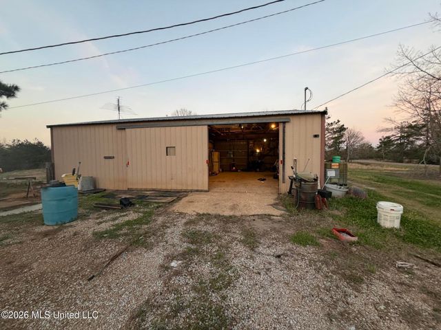 5217 Potts Camp Road, Potts Camp, MS 38659