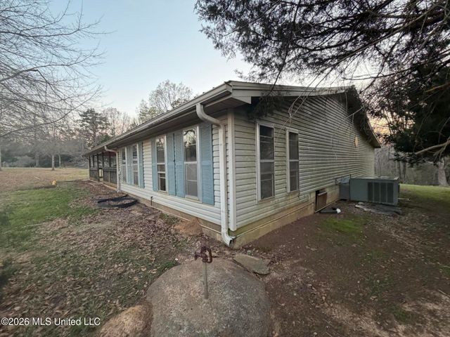 5217 Potts Camp Road, Potts Camp, MS 38659