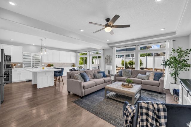 2587 N WALLACE WAY, Lehi, UT 84048