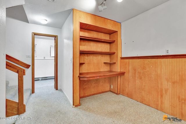 537 W 74th Avenue, Anchorage, AK 99518