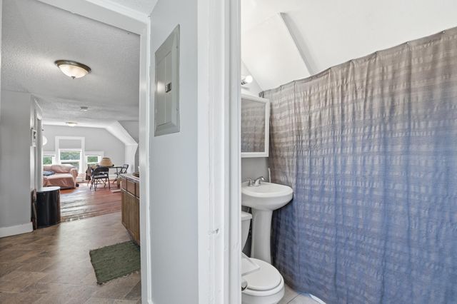 3605 S 3rd Avenue, Minneapolis, MN 55409