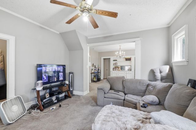 3605 S 3rd Avenue, Minneapolis, MN 55409