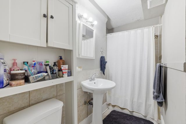 3605 S 3rd Avenue, Minneapolis, MN 55409
