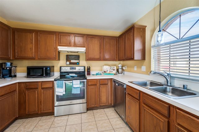 632 Mustang Court, Little Elm, TX 75068