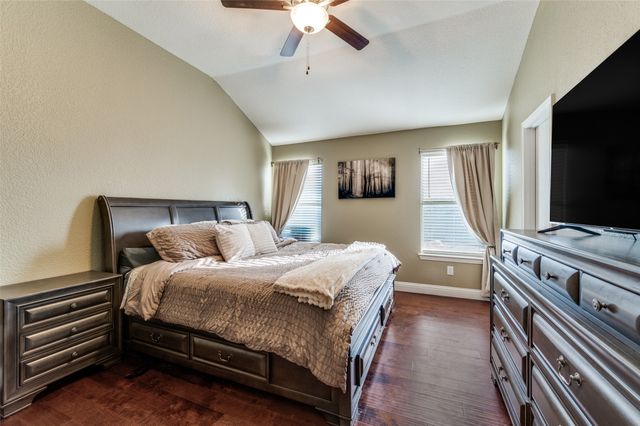 632 Mustang Court, Little Elm, TX 75068