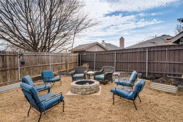 632 Mustang Court, Little Elm, TX 75068
