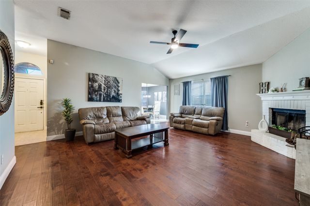 632 Mustang Court, Little Elm, TX 75068