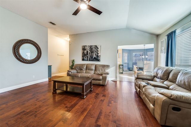 632 Mustang Court, Little Elm, TX 75068