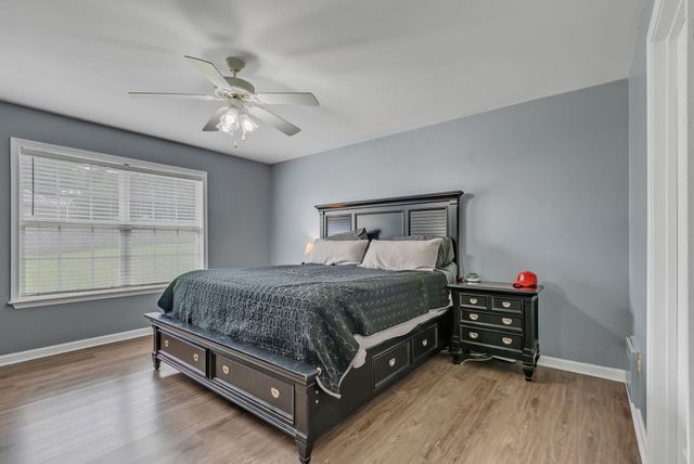 1305 Standing Stone Cir, Columbia, TN 38401