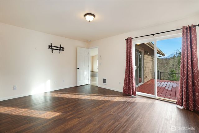 629 Joy Street, Eatonville, WA 98328