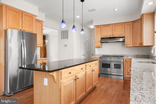 1021 ALBERT RENNOLDS DR, Fredericksburg, VA 22401