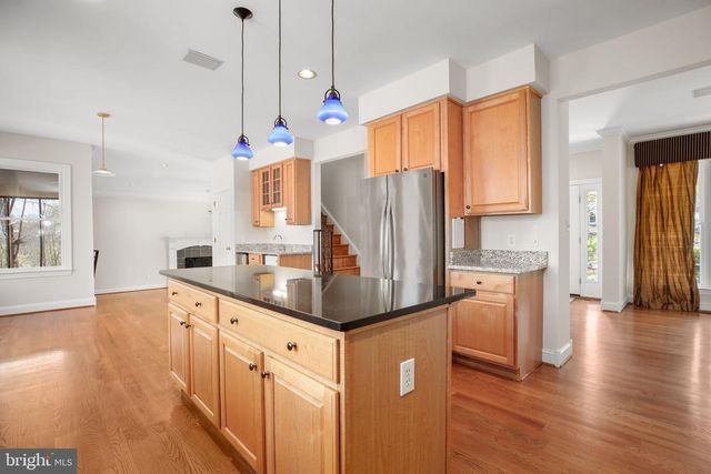 1021 ALBERT RENNOLDS DR, Fredericksburg, VA 22401