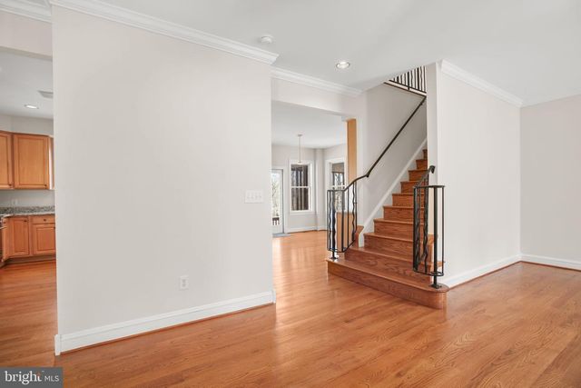 1021 ALBERT RENNOLDS DR, Fredericksburg, VA 22401