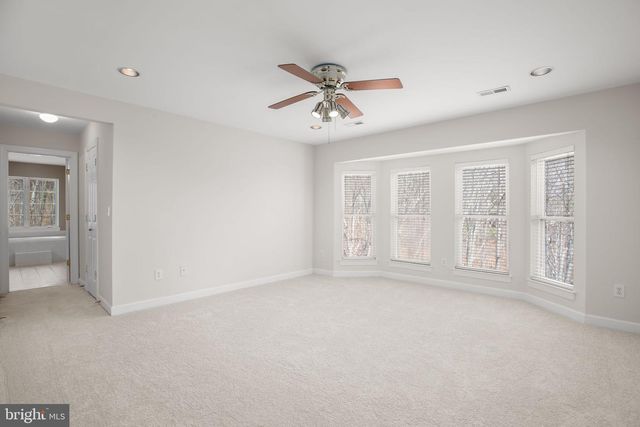 1021 ALBERT RENNOLDS DR, Fredericksburg, VA 22401