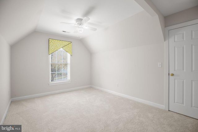 1021 ALBERT RENNOLDS DR, Fredericksburg, VA 22401