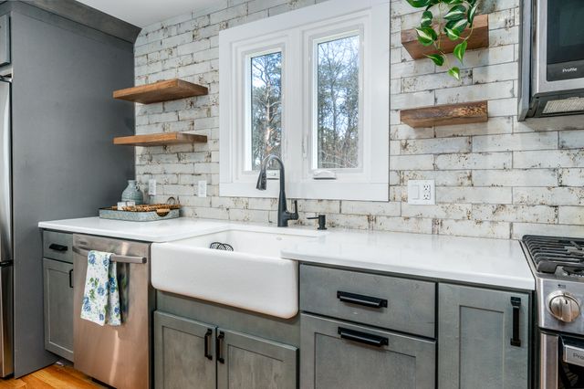 1354 Route 134, South Dennis, MA 02660