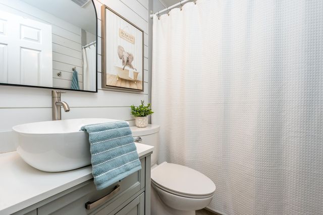 1354 Route 134, South Dennis, MA 02660