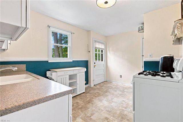 202 Military RD, Suffolk, VA 23434