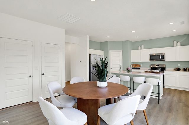 11924 Moorfield Lane, Indianapolis, IN 46235