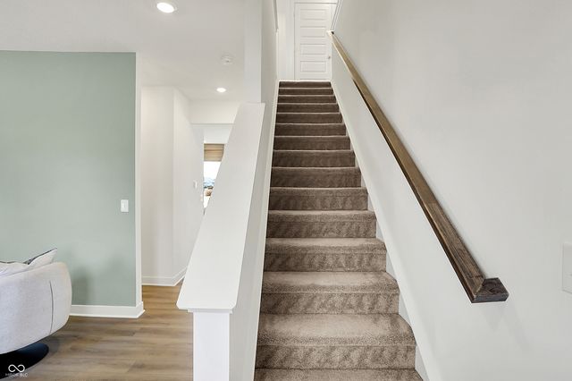 11924 Moorfield Lane, Indianapolis, IN 46235