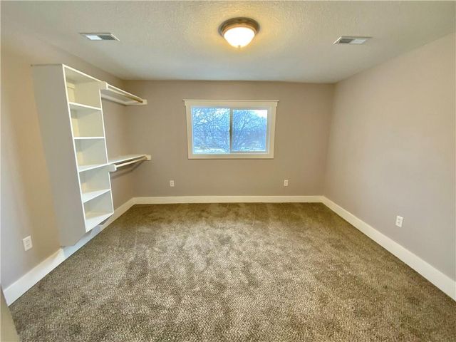 3046 N 27th Street, Kansas City, KS 66104