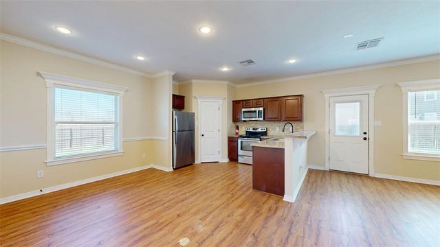 2900 Horseback Court, College Station, TX 77845