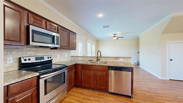 2900 Horseback Court, College Station, TX 77845