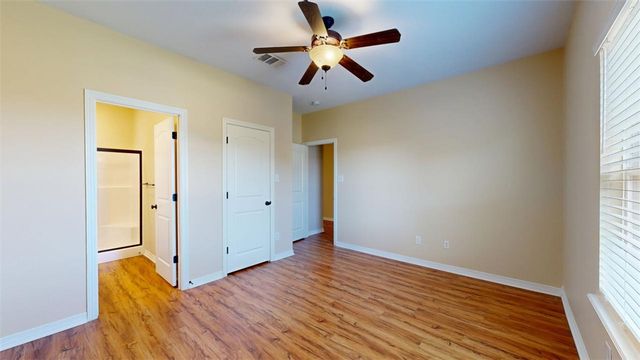 2900 Horseback Court, College Station, TX 77845