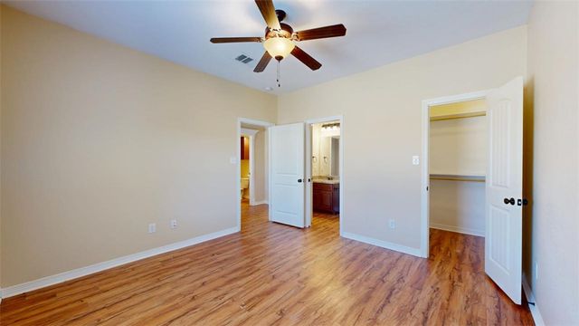 2900 Horseback Court, College Station, TX 77845
