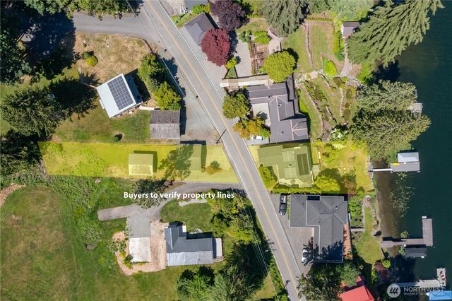 482 W Lake Samish Drive, Bellingham, WA 98229