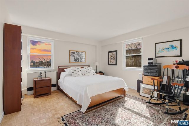 8800 Boulevard East 005E, North Bergen, NJ 07047