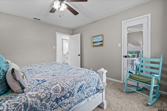 20418 FM 16, Lindale, TX 75771