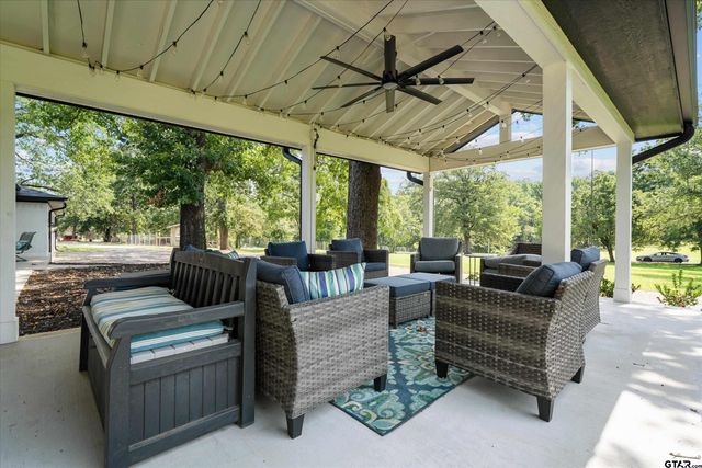 20418 FM 16, Lindale, TX 75771