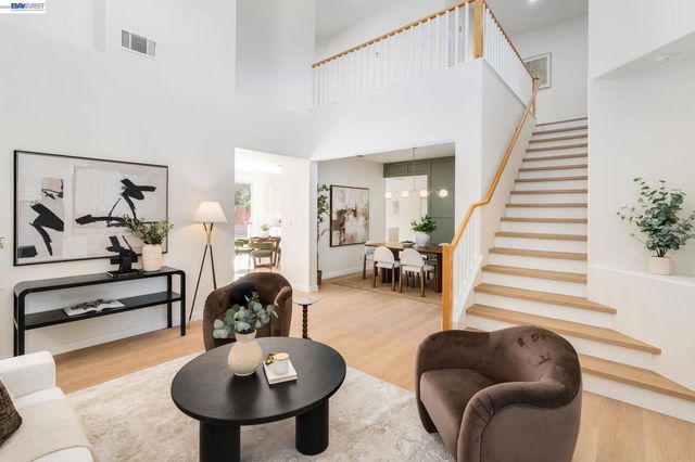 25781 Durrwood Ct, Castro Valley, CA 94552