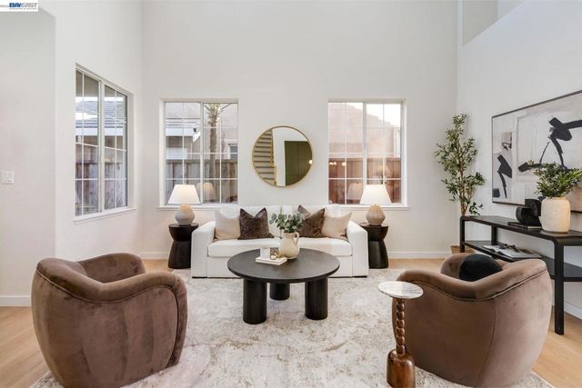 25781 Durrwood Ct, Castro Valley, CA 94552
