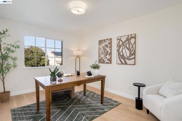25781 Durrwood Ct, Castro Valley, CA 94552