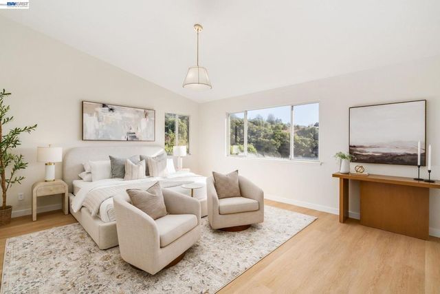 25781 Durrwood Ct, Castro Valley, CA 94552