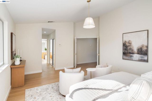 25781 Durrwood Ct, Castro Valley, CA 94552