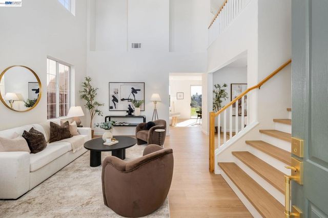 25781 Durrwood Ct, Castro Valley, CA 94552